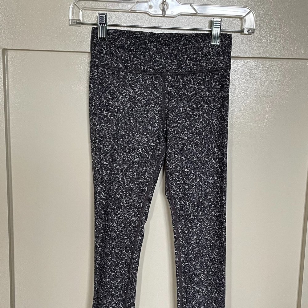 Athleta girls leggings